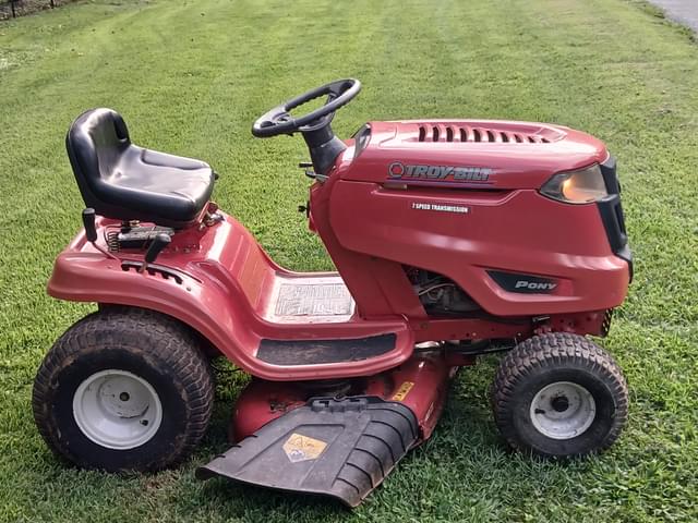 Image of Troy Bilt Pony equipment image 1