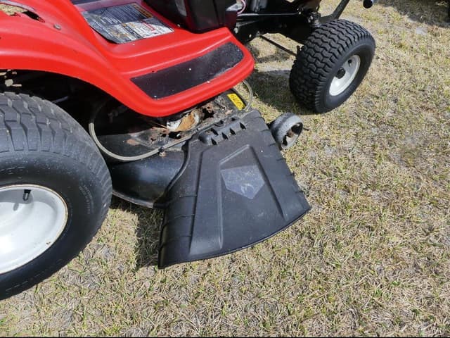Image of Troy Bilt Pony equipment image 3