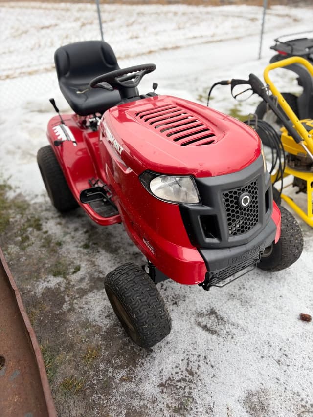 Image of Troy Bilt Bronco equipment image 1