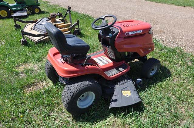 Image of Troy Bilt TB42 equipment image 3