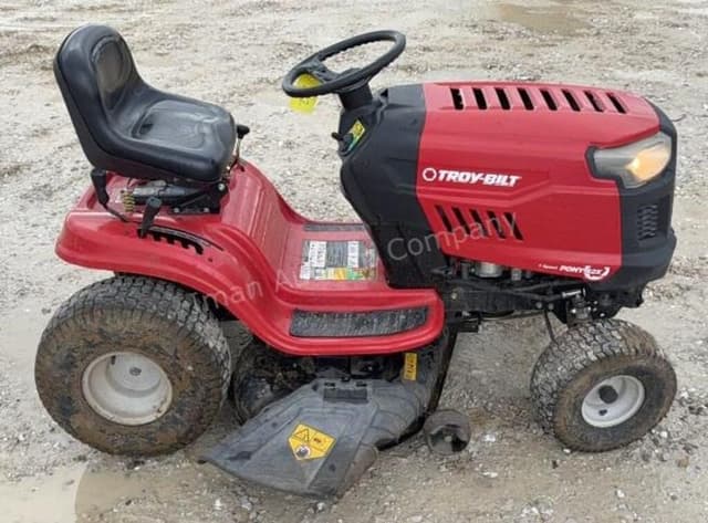 Image of Troy Bilt Pony equipment image 1