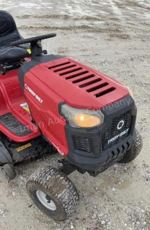 Image of Troy Bilt Pony equipment image 2