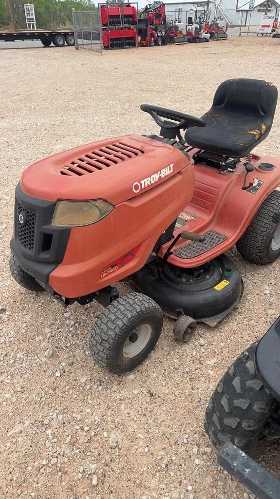 Image of Troy Bilt Bronco Image 1