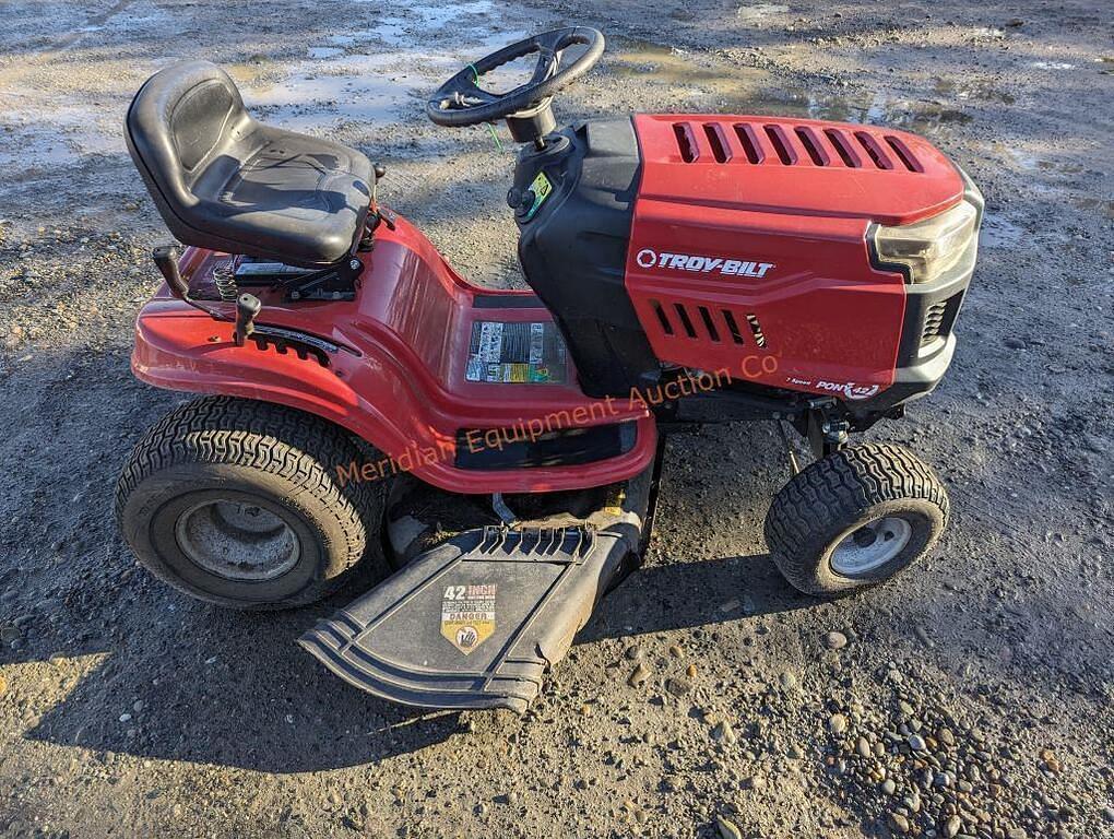 Image of Troy Bilt Pony 42 Primary image