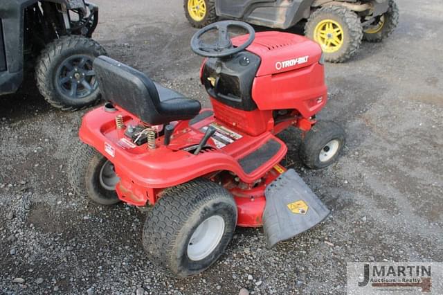 Image of Troy Bilt Pony equipment image 3