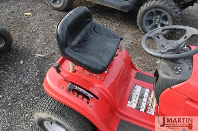 Image of Troy Bilt Pony equipment image 4