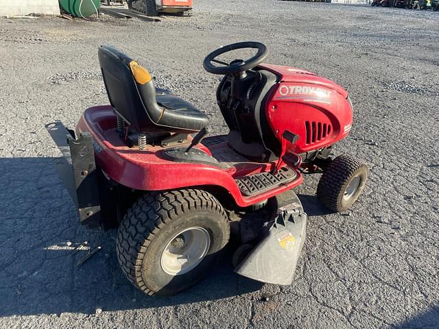 Image of Troy Bilt Super Bronco equipment image 2