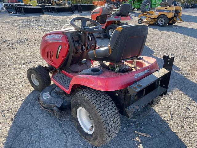 Image of Troy Bilt Super Bronco equipment image 1