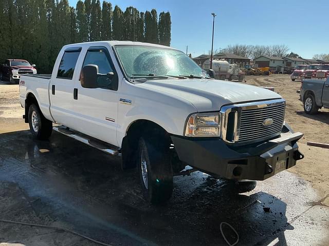 Image of Ford F-250 equipment image 4