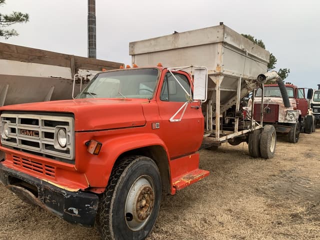 Image of GMC 7000 equipment image 1
