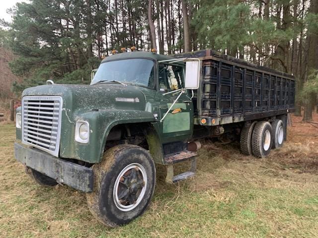 Main image International Loadstar 1800