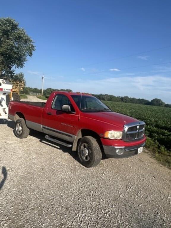 Image of Dodge Ram 2500 Primary image