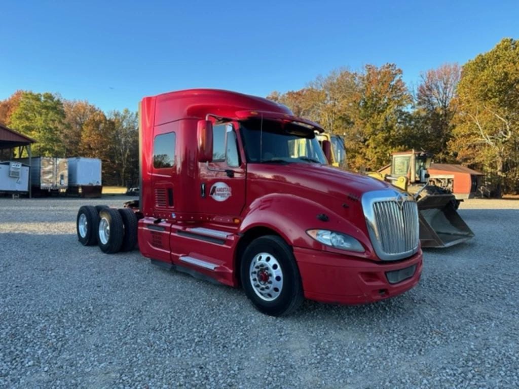 Main image International ProStar 122