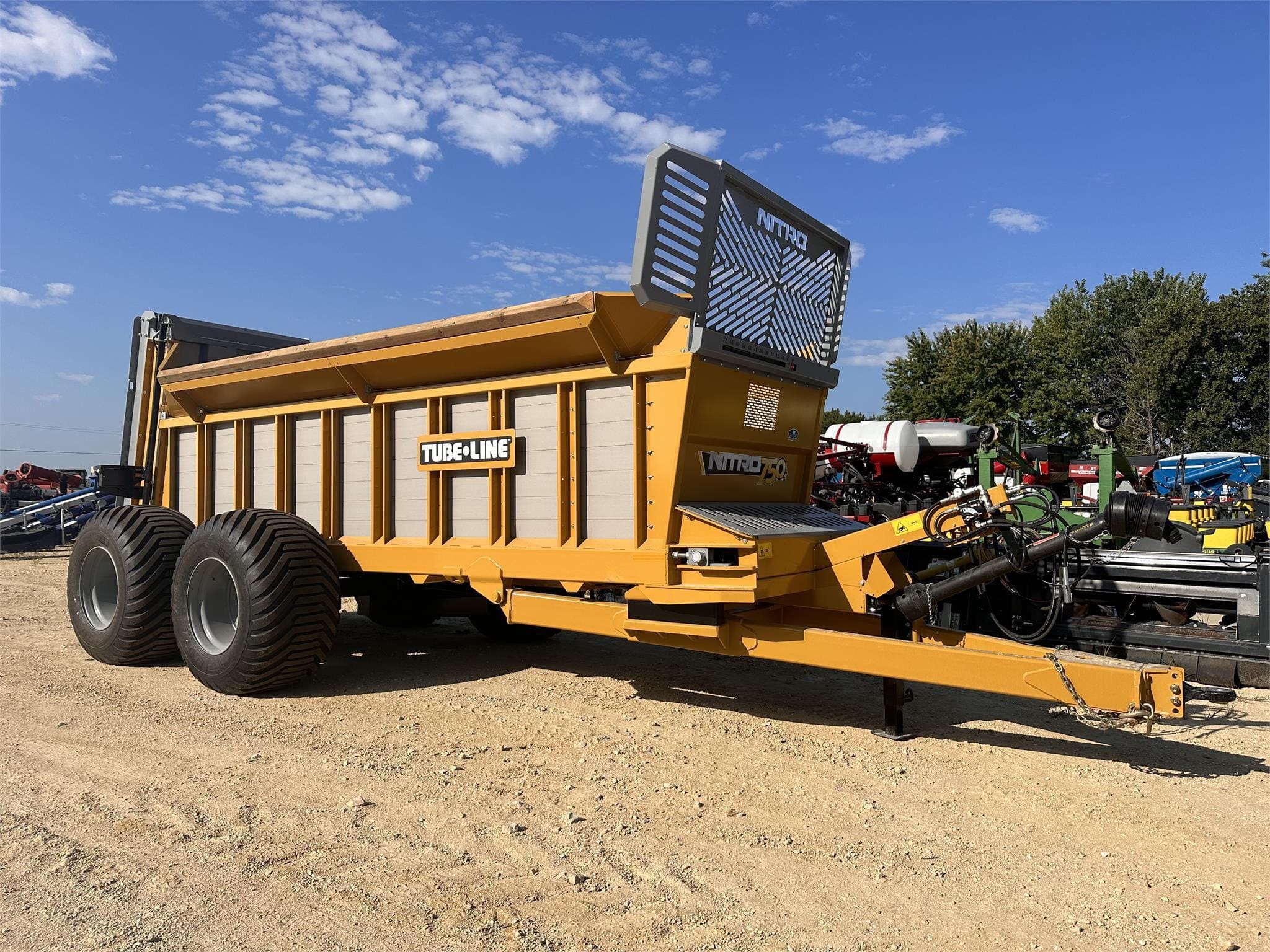 Tube-Line Nitro 750 Equipment Image0