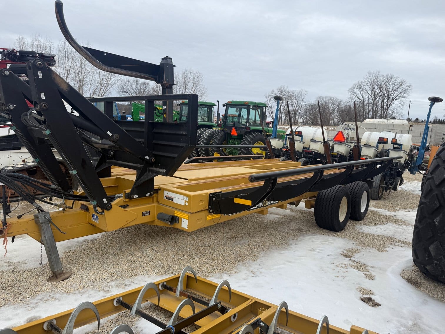 Tube-Line Technobale 980 Equipment Image0