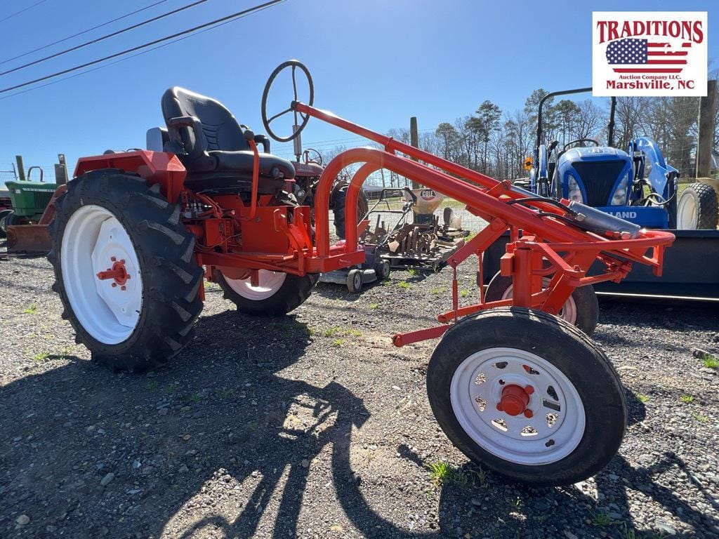 Main image Tri-Tractor 78