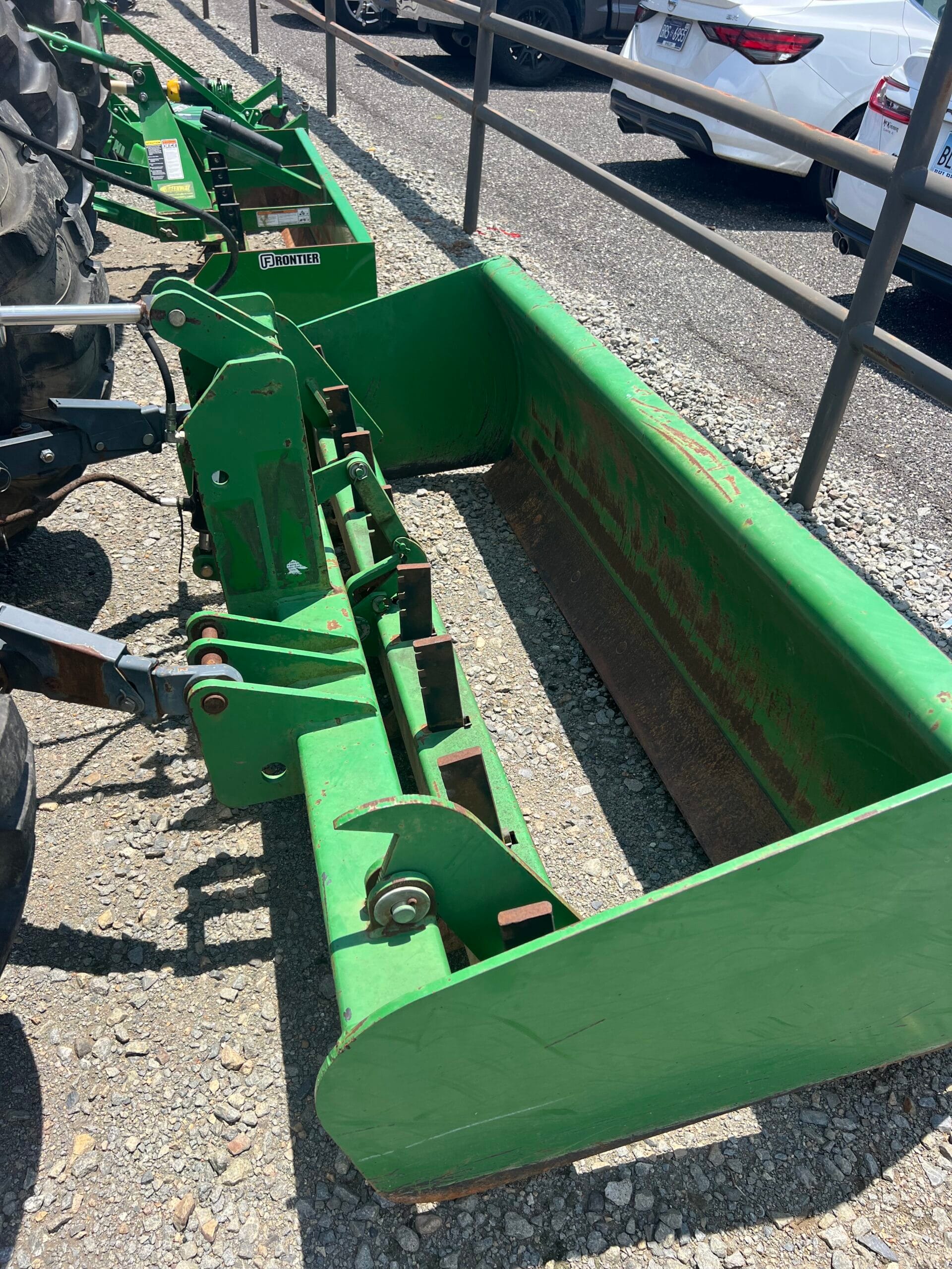 Tufline HB72 Equipment Image0
