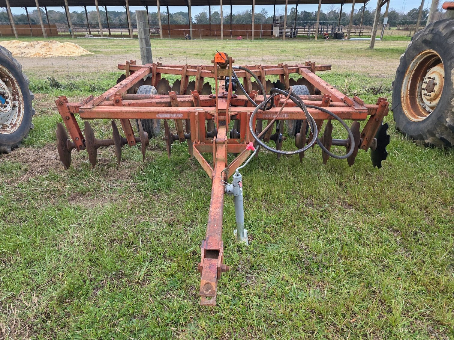 Tufline TW52 Equipment Image0