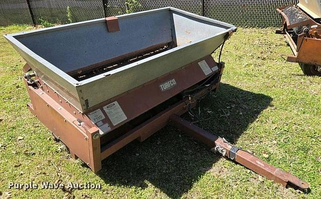 Image of Turfco Mete-R Matic III equipment image 2