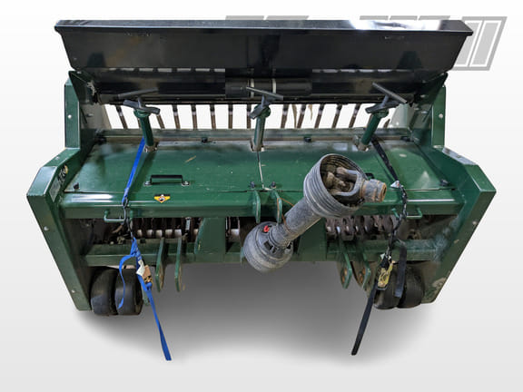 Turfco Triwave 60 Equipment Image0