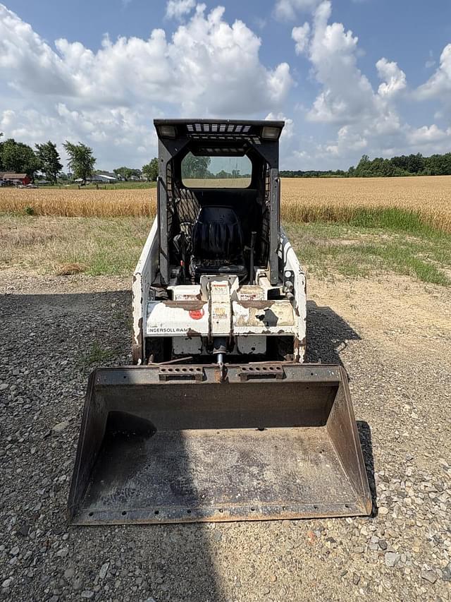 Image of Bobcat 553 equipment image 2