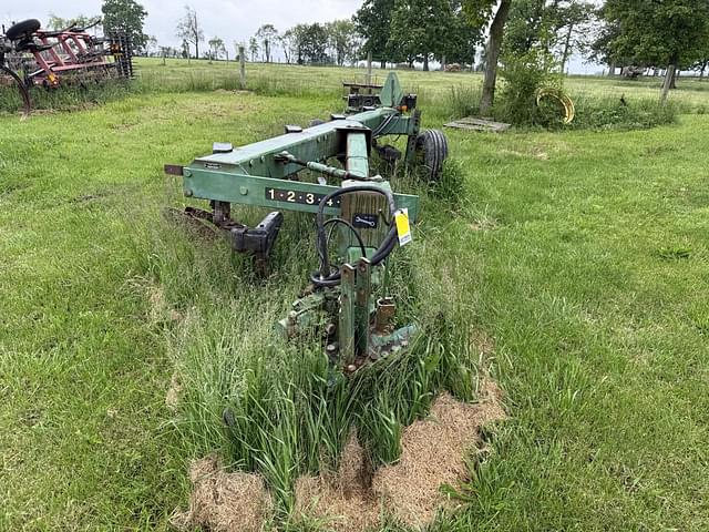 Image of John Deere 2700 equipment image 2