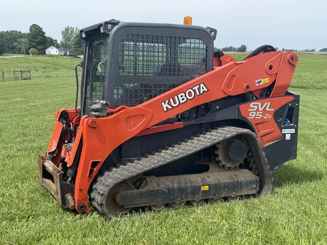 Image of Kubota SVL95-2S equipment image 1