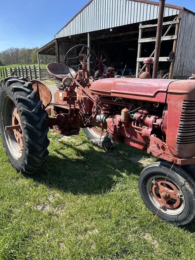 Image of Farmall Super C equipment image 1