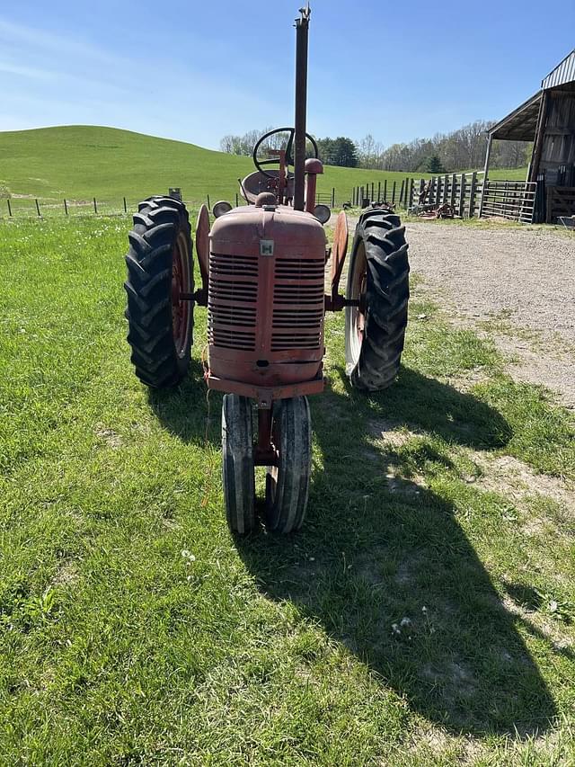 Image of Farmall Super C equipment image 2