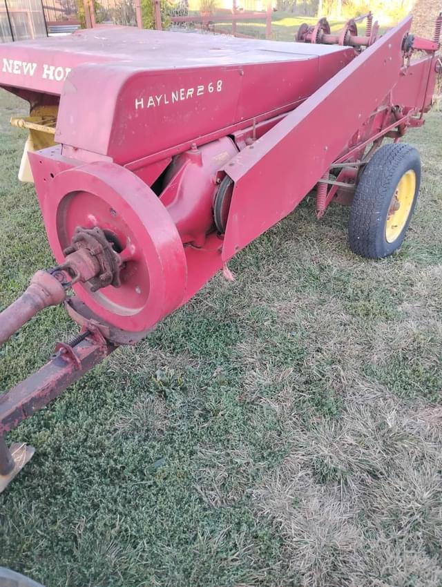Image of New Holland Hayliner 268 equipment image 1