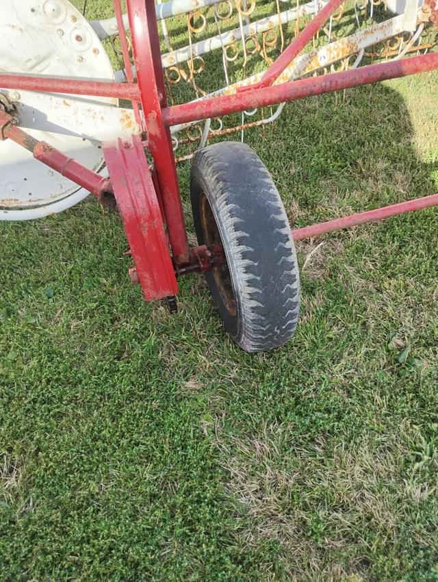 Image of International Harvester 14 equipment image 4