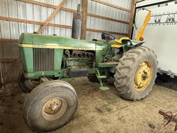 Main image John Deere 2840
