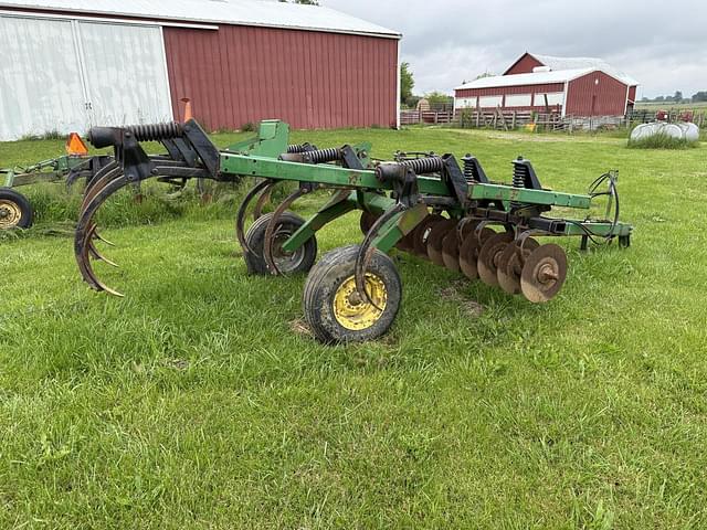 Image of John Deere 714 equipment image 4