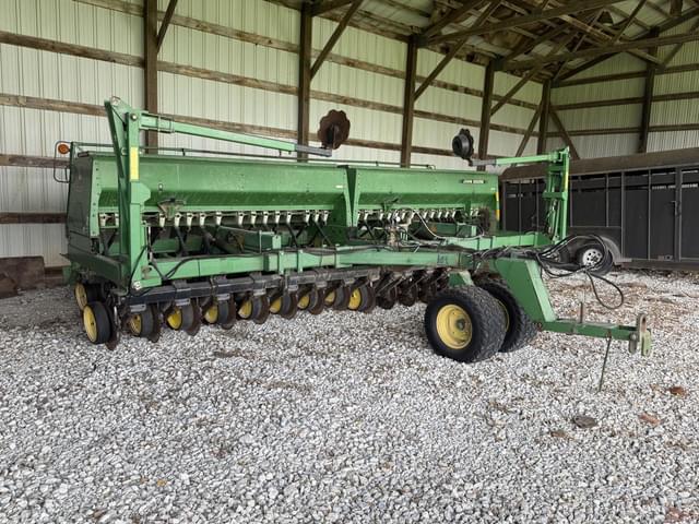 Image of John Deere 750 equipment image 1