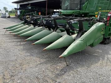 Main image John Deere 608C