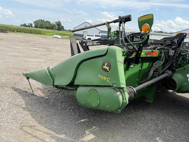 Image of John Deere 608C equipment image 2