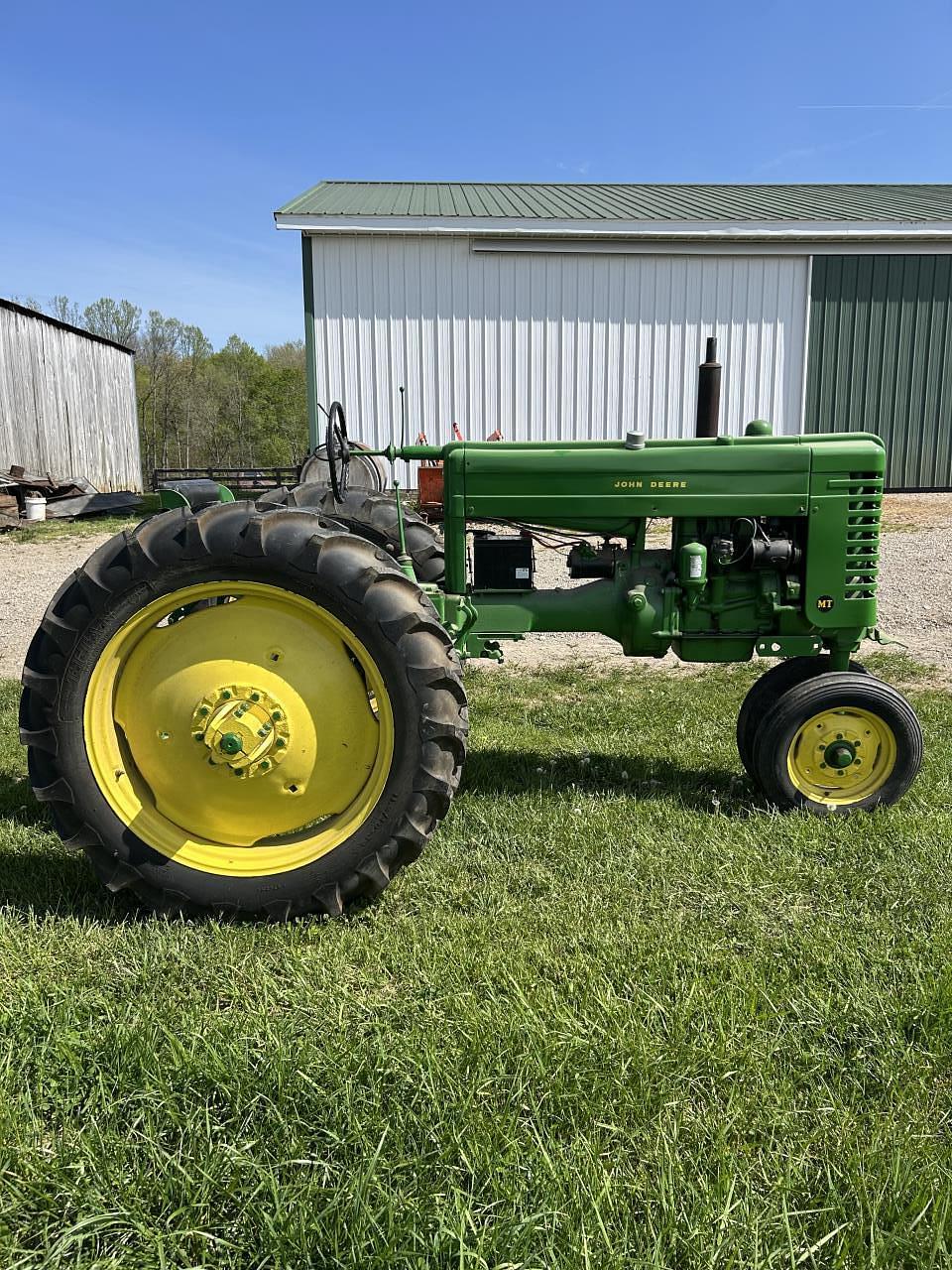 Image of John Deere MT Primary image