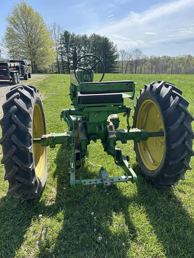 Image of John Deere MT equipment image 1