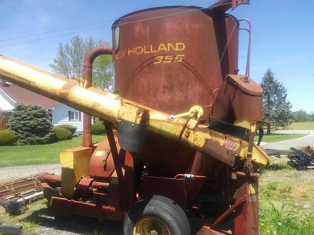 Image of New Holland 355 equipment image 2