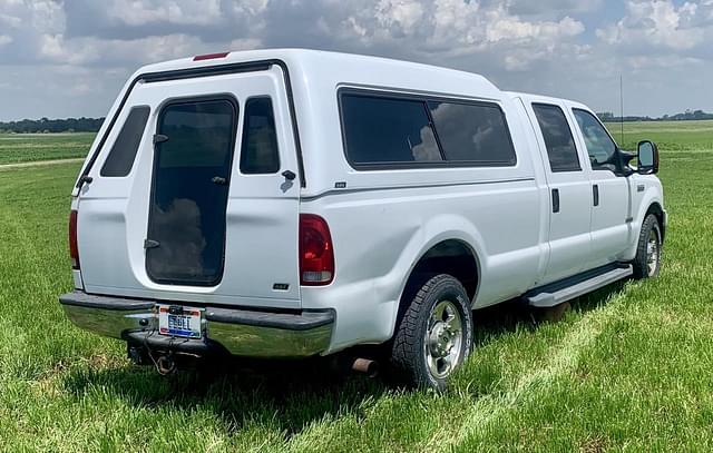 Image of Ford F-250 equipment image 4