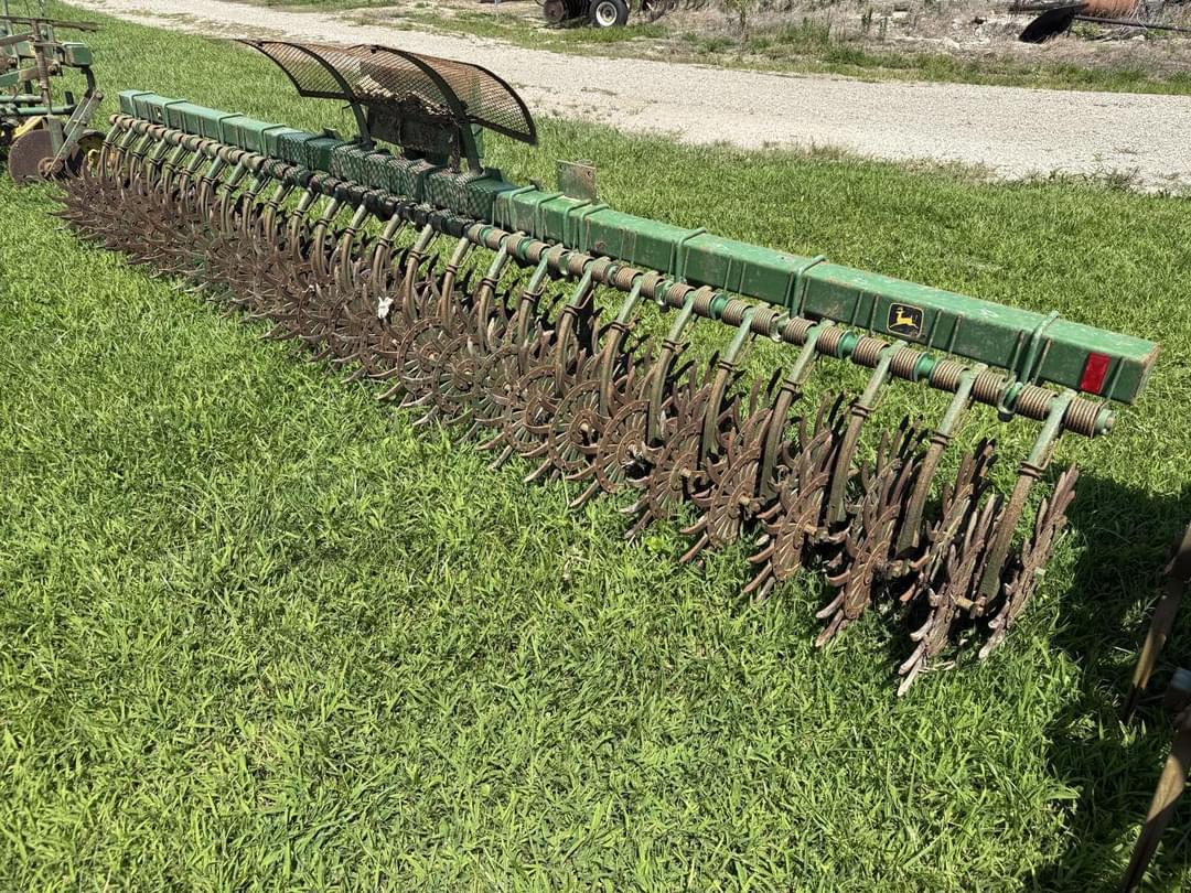Image of John Deere 400 Primary image