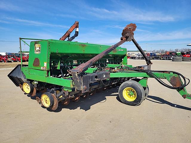 Image of John Deere 750 equipment image 1