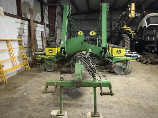 Image of John Deere 1770 equipment image 2