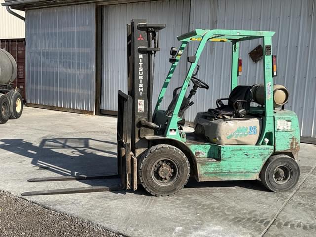Image of Mitsubishi FG25 equipment image 2