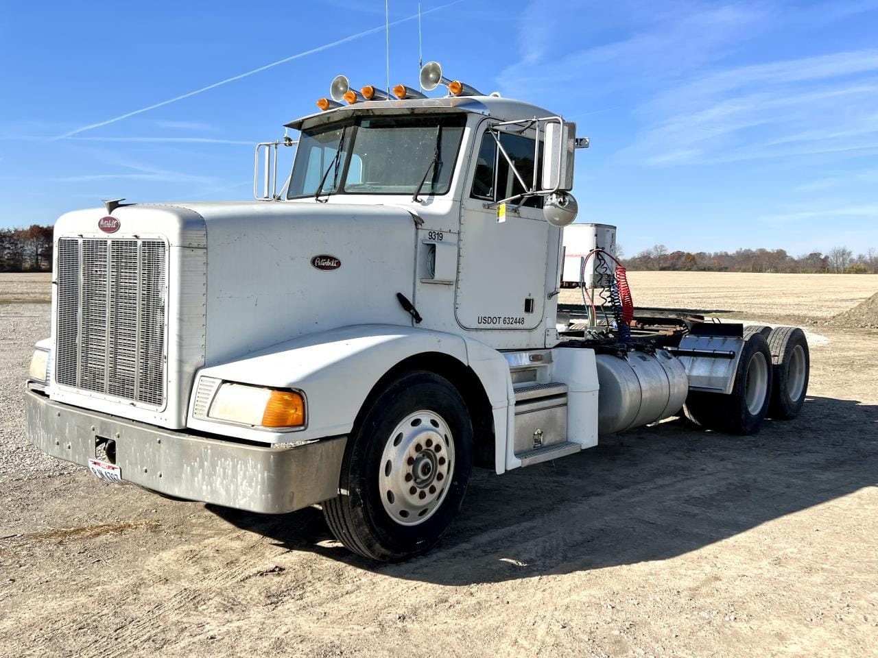 SOLD - 1993 Peterbilt 377 Lot No. 63 Other Equipment with 838,933