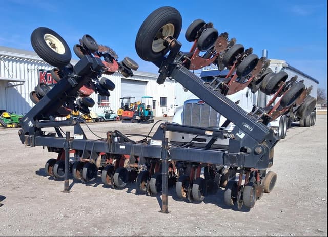 Image of Twin Diamond Stripcat equipment image 1