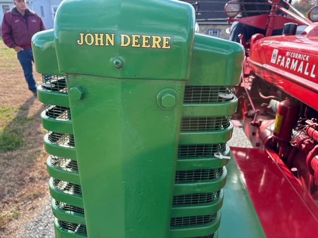 Image of John Deere B equipment image 4