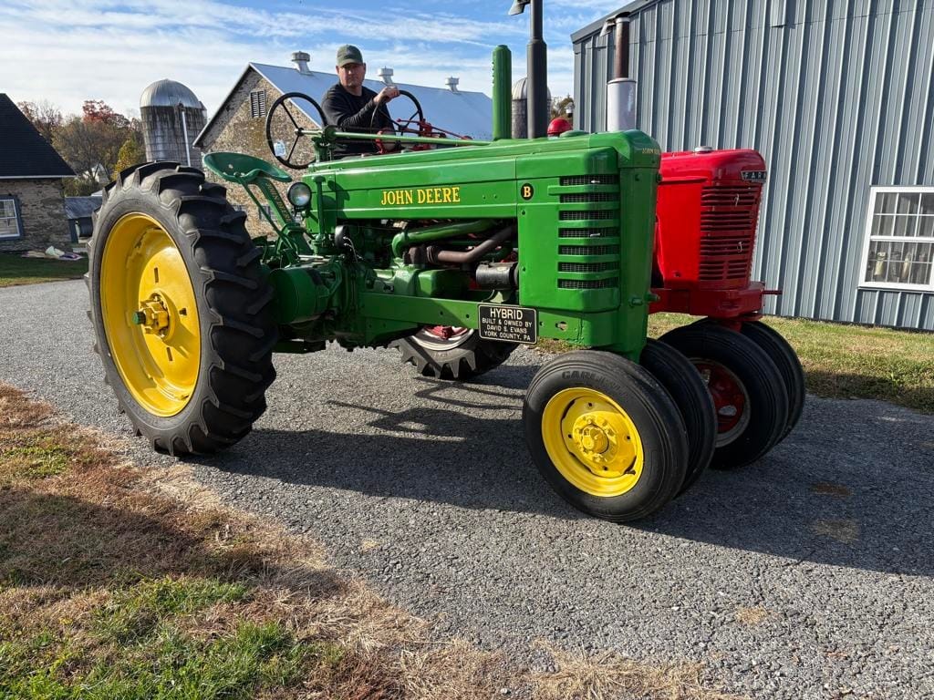 John Deere B Equipment Image0