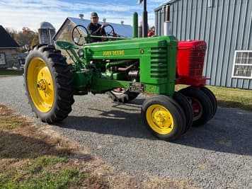 Main image John Deere B
