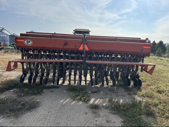 Image of Tye 2015 equipment image 3